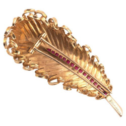 18kt Yellow Gold And Ruby Feather Brooch By Boucheron