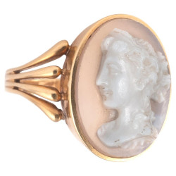 18kt Yellow Gold Agate Lady Profile Cameo Ring Late 19th Century