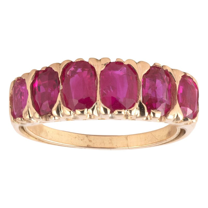 3.05ct Burma six ruby ​​ring from the mid-20th century, circa 1940's