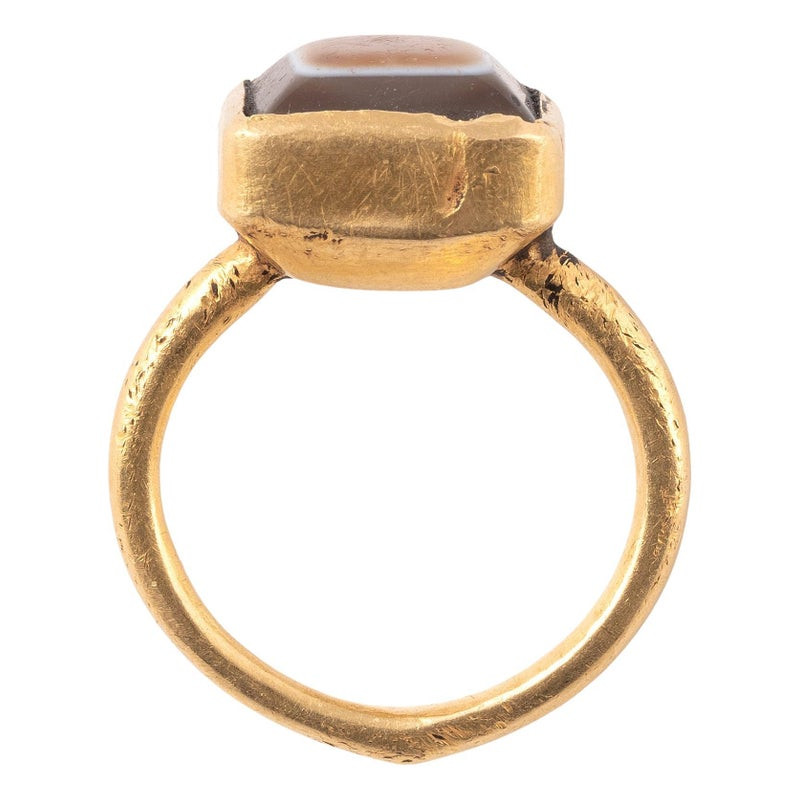 Ancient Roman Gold Eye Agate Gemstone Amulet Ring Circa 3rd Century A.D.