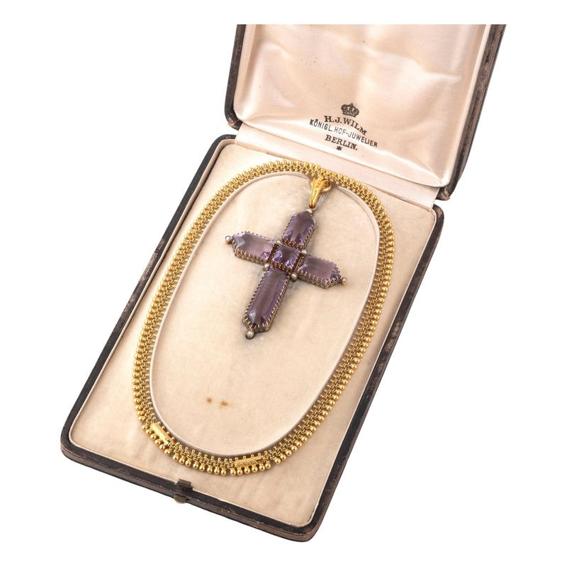 Late 19th Century Large Amethyst Cross Pendant With Gold Necklace