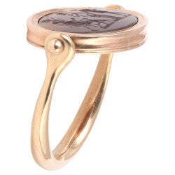 Agate Intaglio of Mucius Scaevola Ring 17th Century