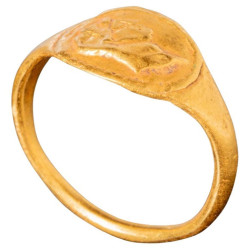 Hellenistic 22k Gold Signet Ring with Ruler Bust, Greece, Circa 300 BC