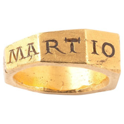 Roman Gold Octagonal Epigraphic Ring circa 3rd century A.D.