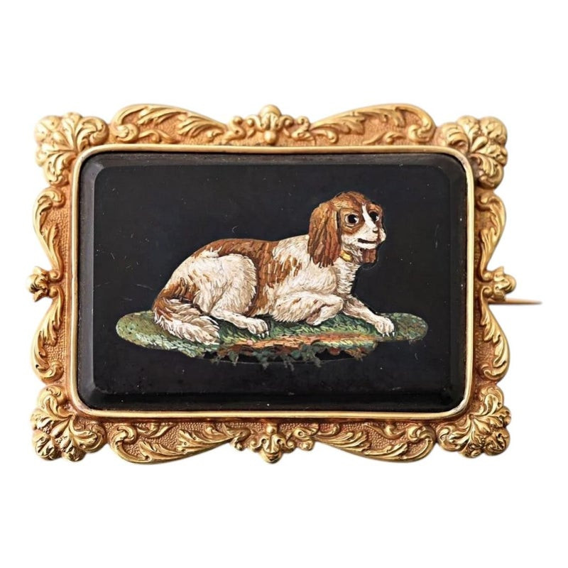 19th Century Antique 18kt Yellow Gold Micro-Mosaic Dog Brooch