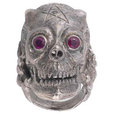 Silver and Garnet Eyes Devil Skull Men's Ring #bernardoantichita